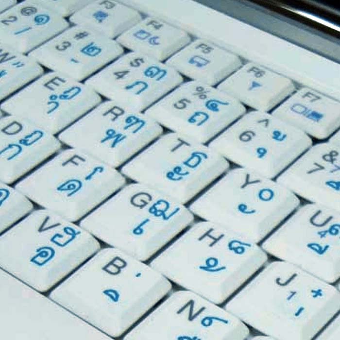 פי סי גרף  חריטה והדפסה על מוצרים.